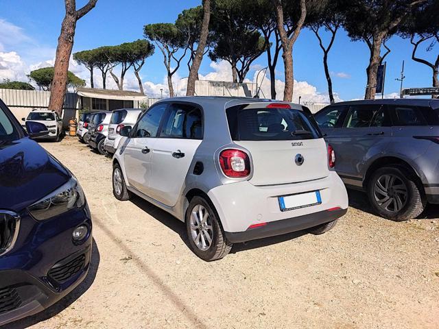 SMART ForFour 1.0cc YOUNGSTER 71cv CRUISE CONTROL CERCHI LEGA