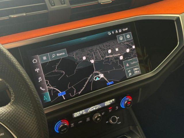 AUDI Q3 35 TDI S line edition