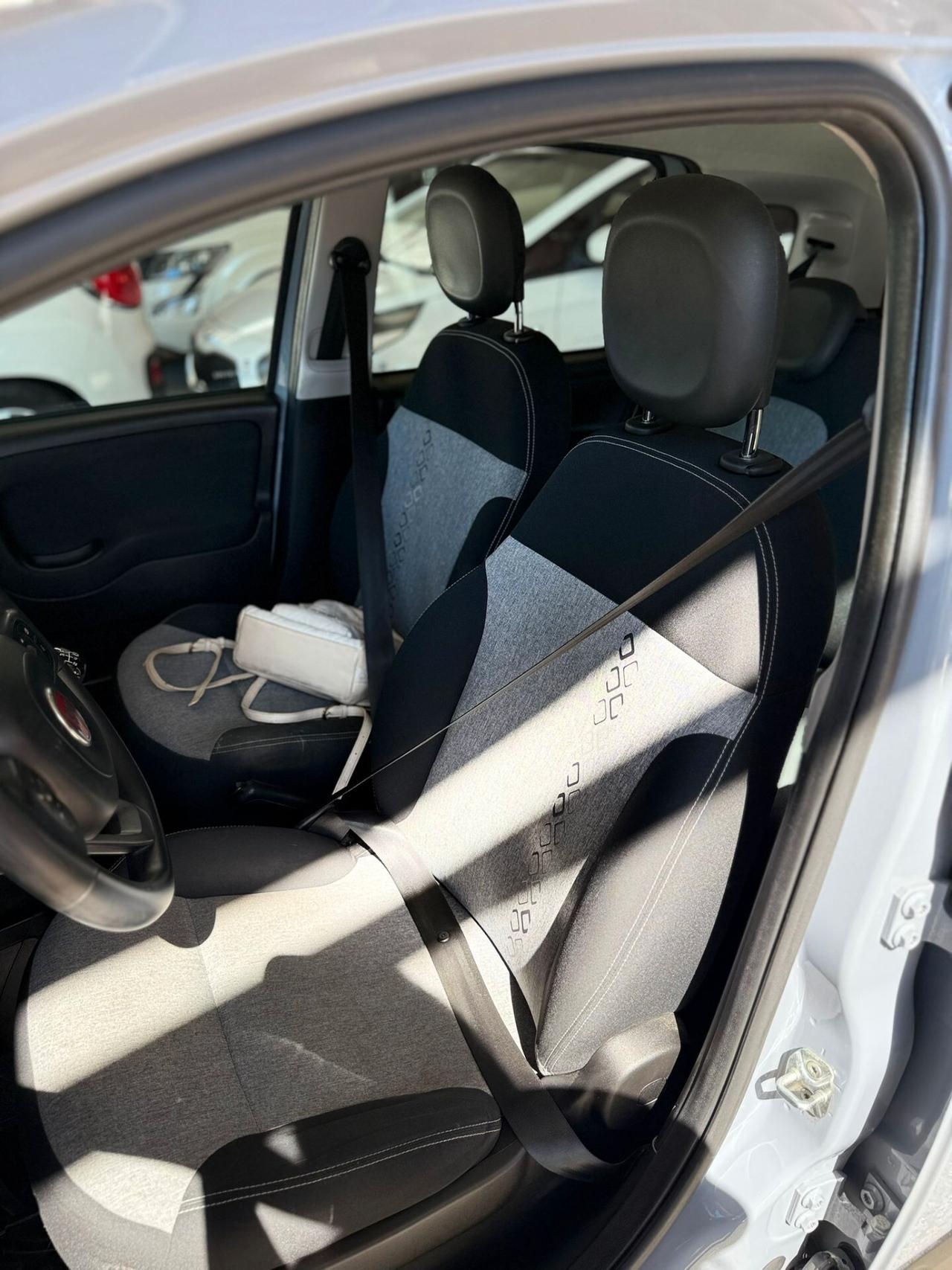 Fiat Panda 0.9 TwinAir Turbo Natural Power Lounge