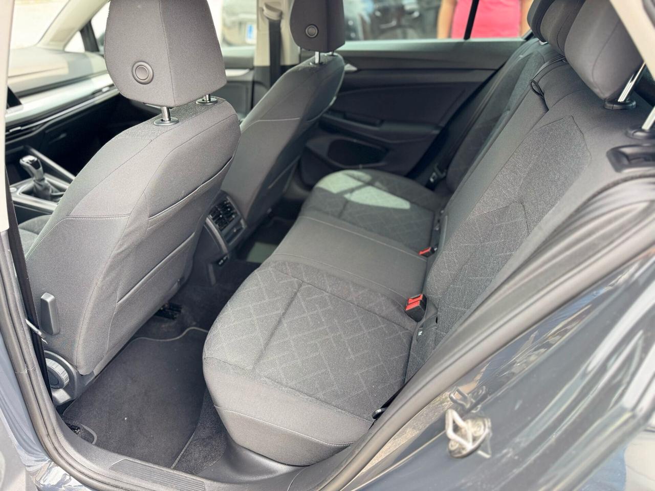 Volkswagen Golf 1.0 TSI EVO Life
