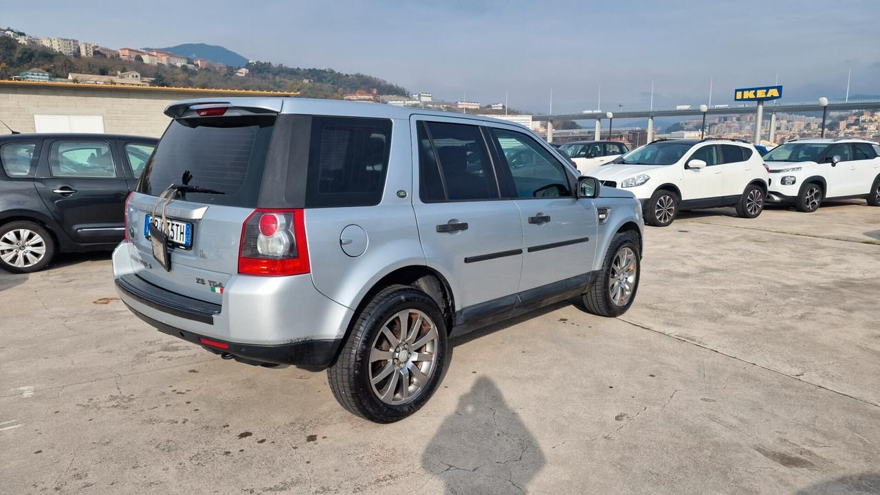 Land Rover Freelander 2.2 TD4 S.W. SE