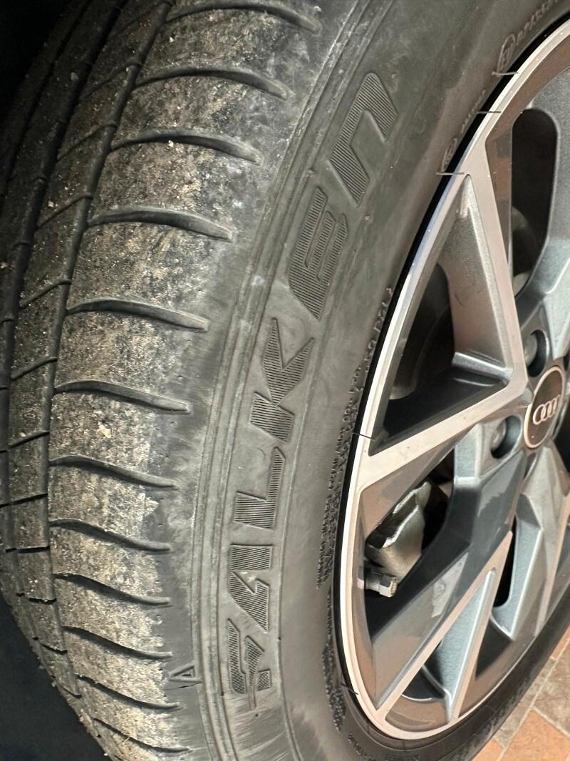 AUDI A1 2ª serie A1 citycarver 30 TFSI S troni...