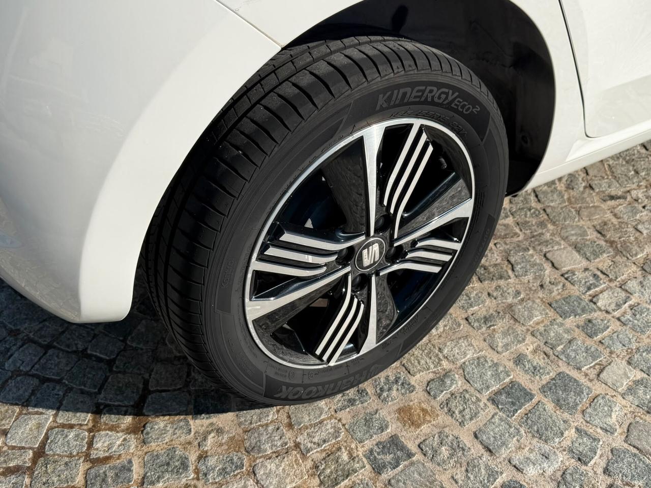 Seat Mii 1.0 ASG 60Cv by Cosmopolitan - automatica
