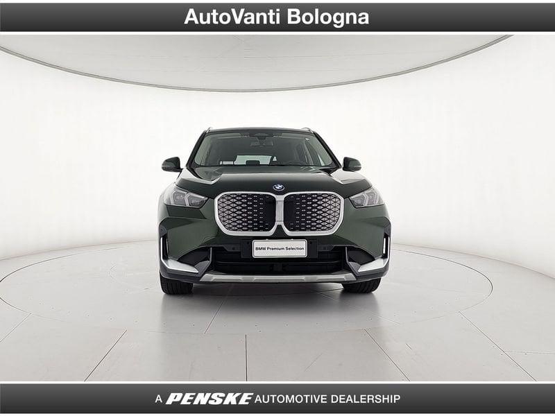 BMW iX1 eDrive 20 X-Line