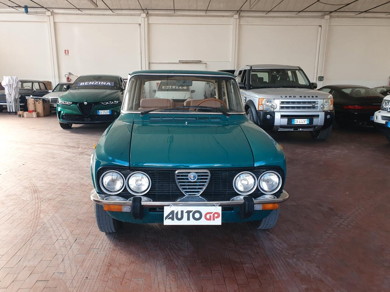Alfa Romeo Giulia Nuova super 1.3 benzina 1976