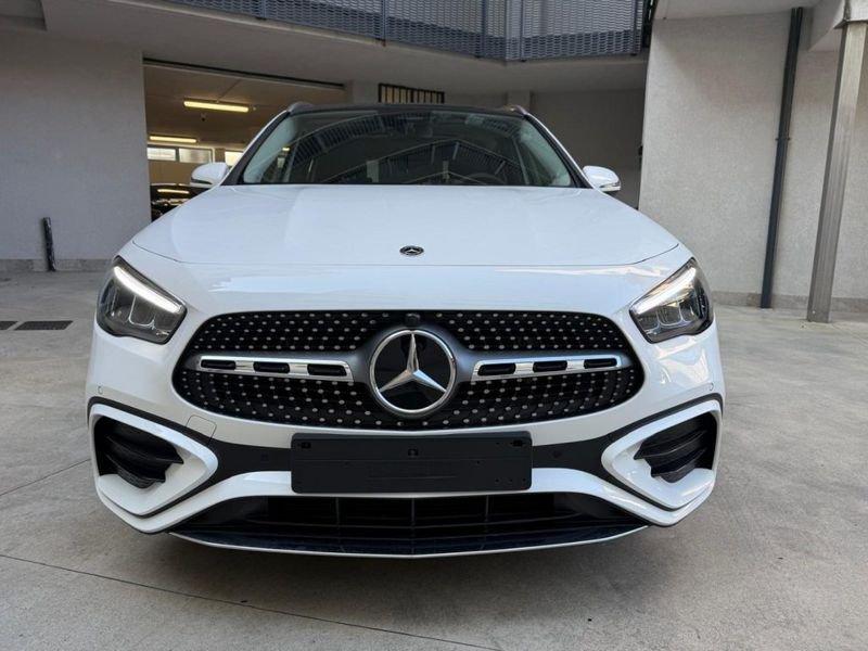 Mercedes-Benz GLA 180 Automatic AMG Line Premium