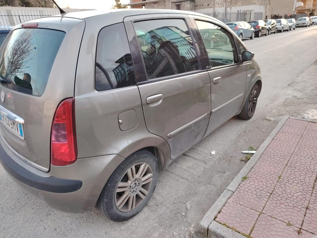 Lancia MUSA 1.4 16V Oro 100