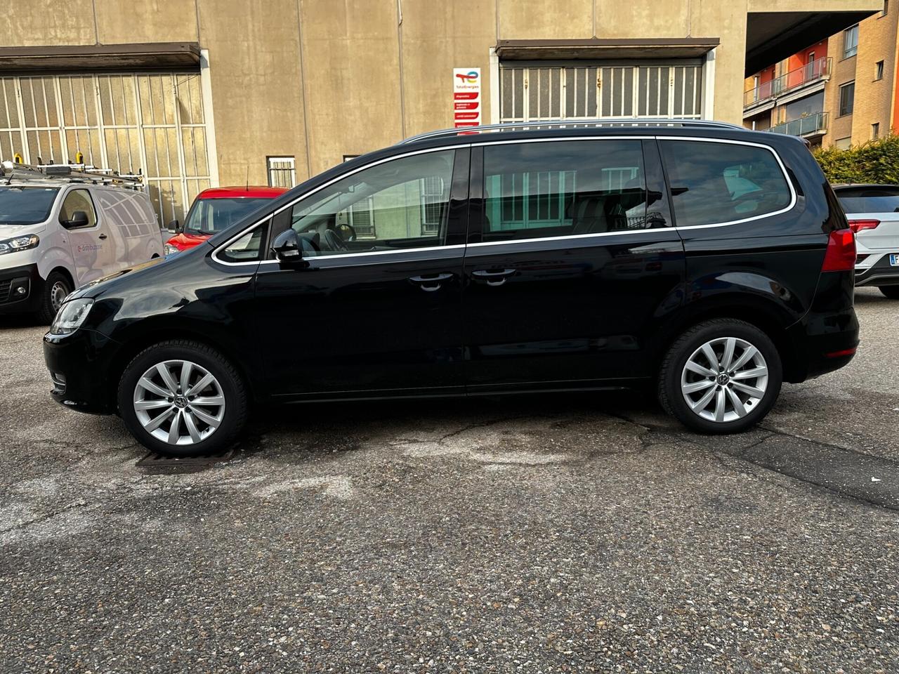 Volkswagen Sharan 2.0 TDI DSG Highline BlueMotion Technology