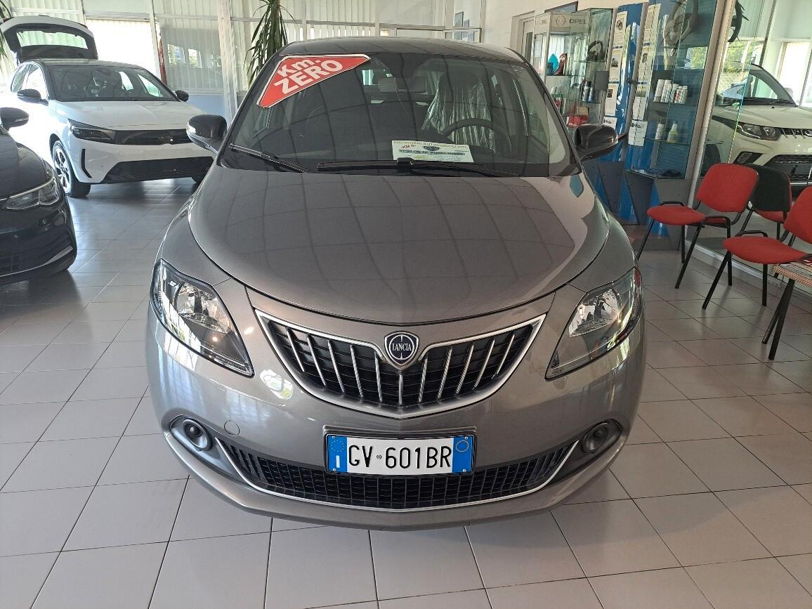 Lancia Ypsilon PLATINO