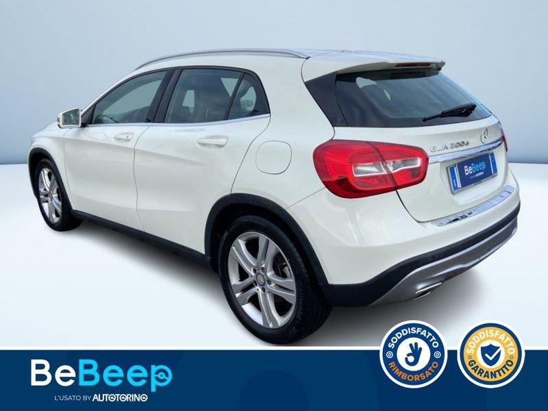 Mercedes-Benz GLA 200 D SPORT AUTO