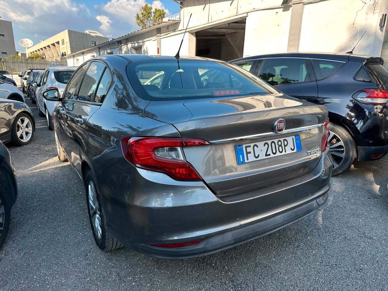 Fiat Tipo 1.6 Mjt 4 porte Opening Edition