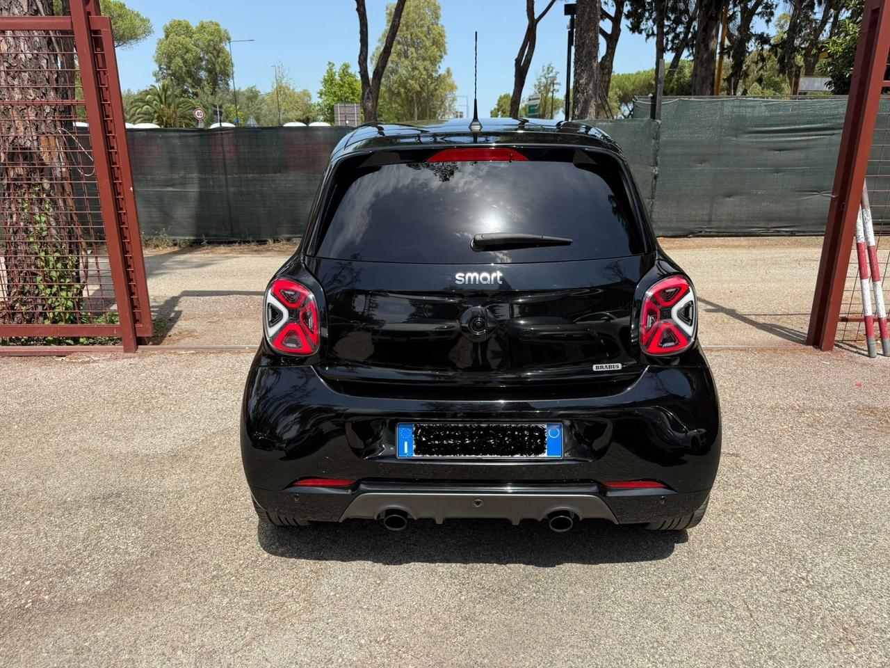 Smart ForFour BRABUS 0.9 Turbo twinamic Xclusive UBJ KAMERA *PROMO*