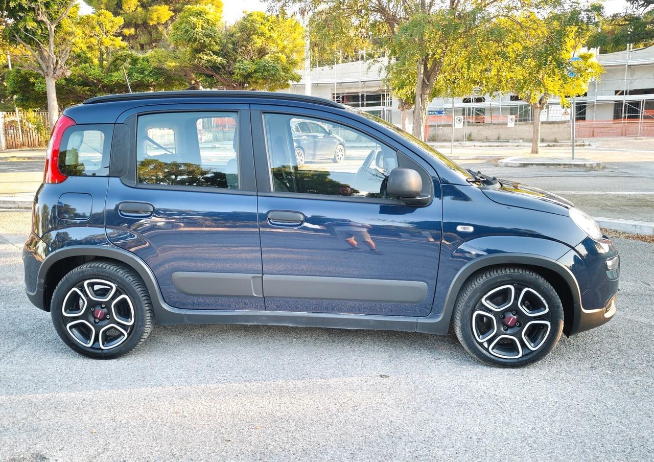 Fiat Panda 1.0 FireFly S&S Hybrid City Life come nuova