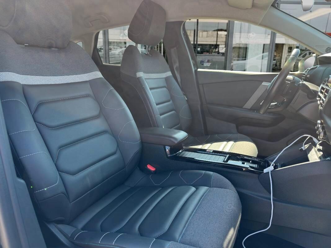 Citroen C4 1.5 bluehdi Shine s&s 130cv AUTOMATICA E CARPLAY