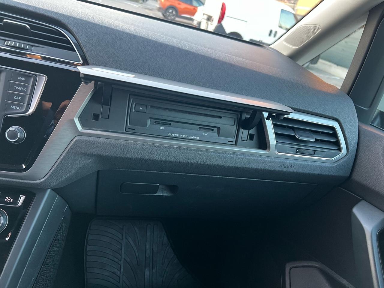 Volkswagen Touran 1.6 TDI 115 CV SCR Executive BlueMotion Technology