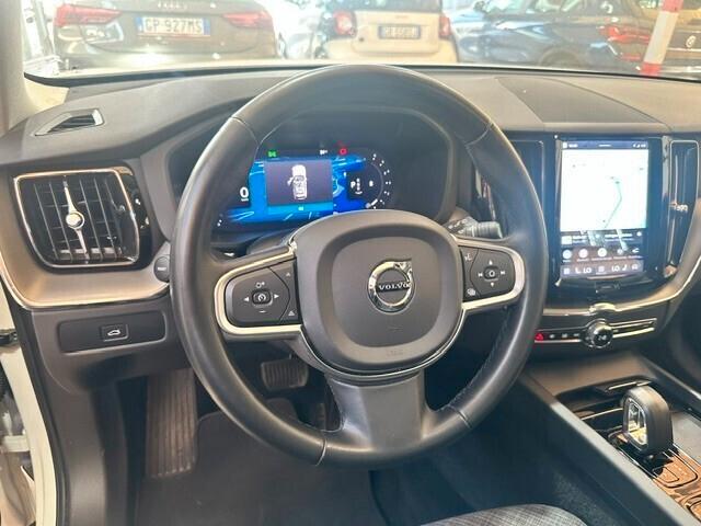 Volvo XC 60 XC60 B4 (d) automatico Core