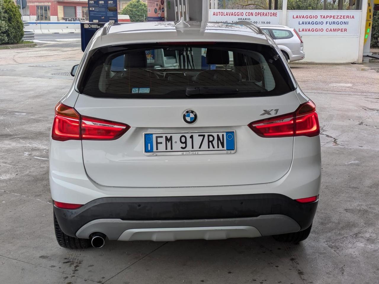 Bmw X1 sDrive18d M-Sport