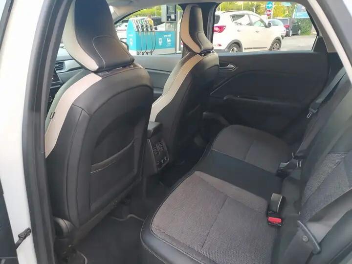 Renault Captur TCe 130 CV EDC FAP Initiale Paris