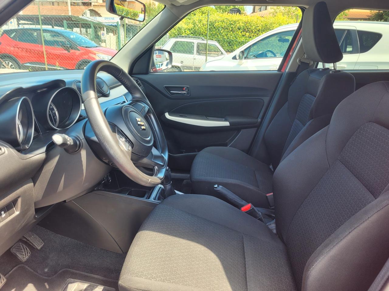 Suzuki Swift 1.2 Hybrid Cool