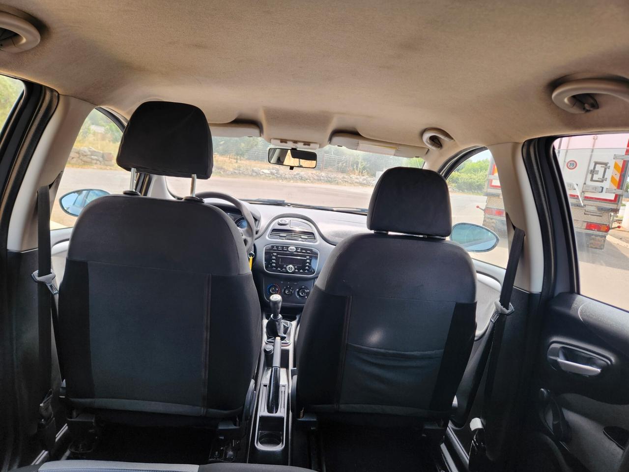 Grande Punto 1.3 MJT 75 CV x NEOPATENTATI