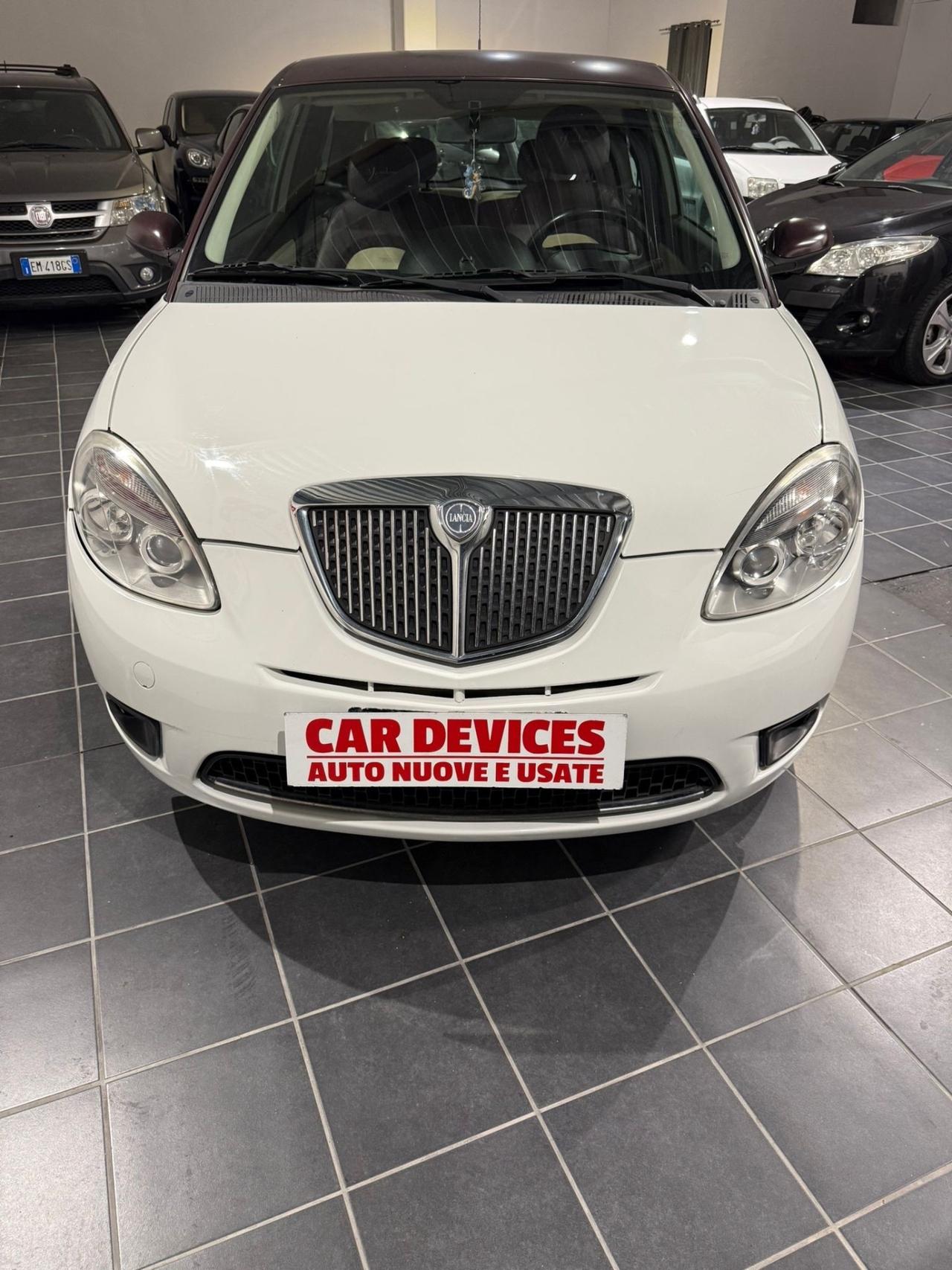 Lancia Ypsilon 1.4 -GPL -NEOPATENTATI