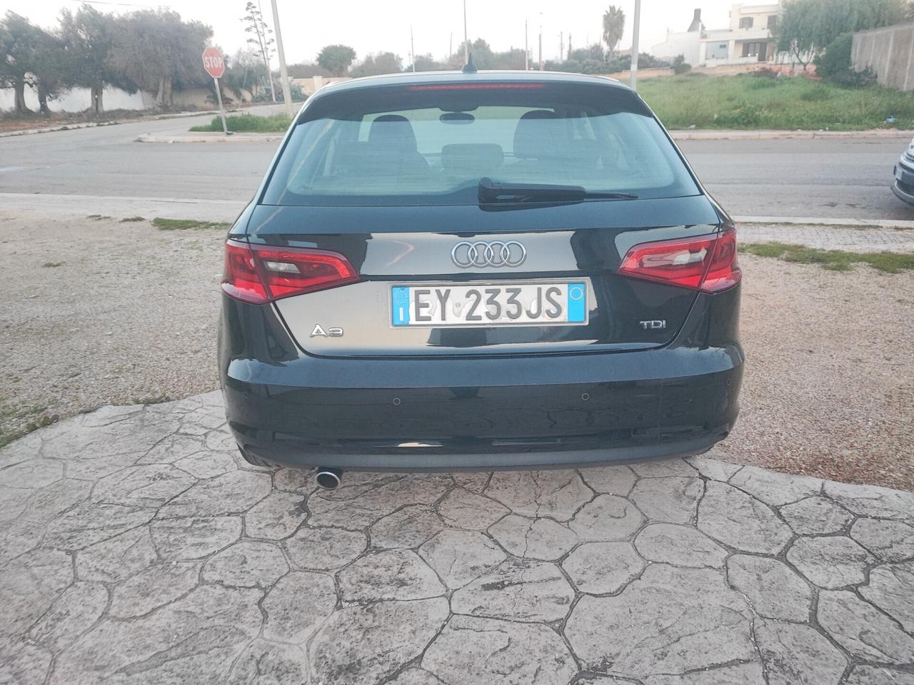 Audi A3 SPB 1.6 TDI clean diesel Ambition