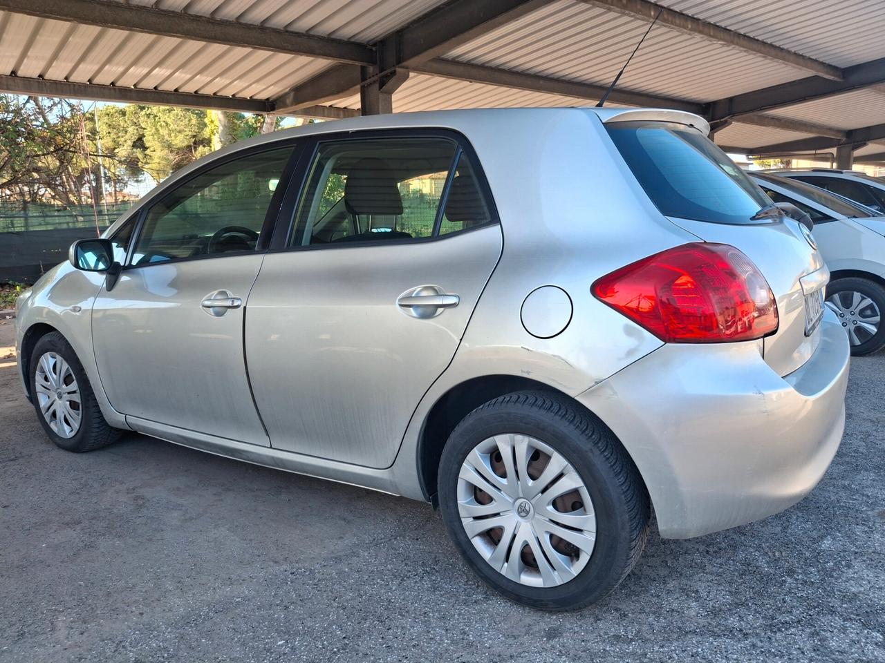 Toyota Auris 1.4 D-4D 5 porte Sol