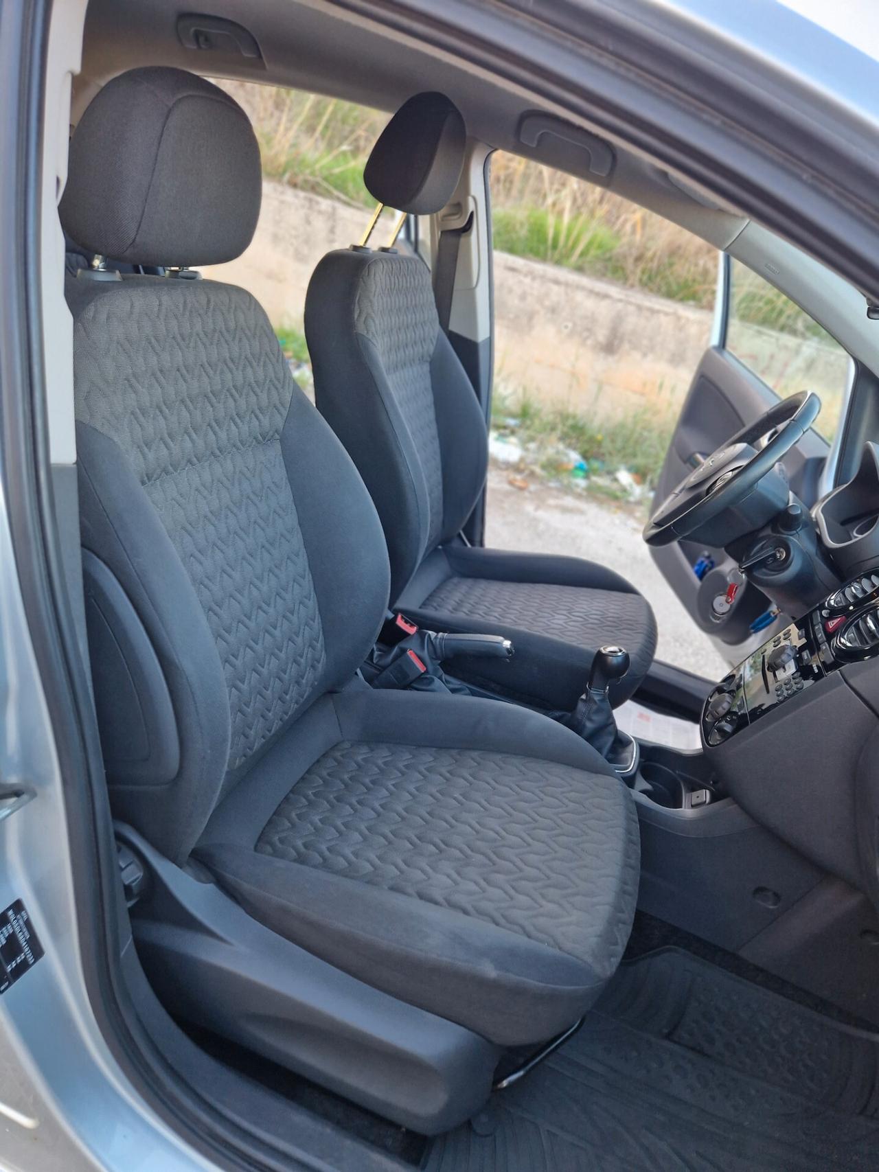 Opel Corsa 1.2 85CV 5 porte GPL-TECH Edition