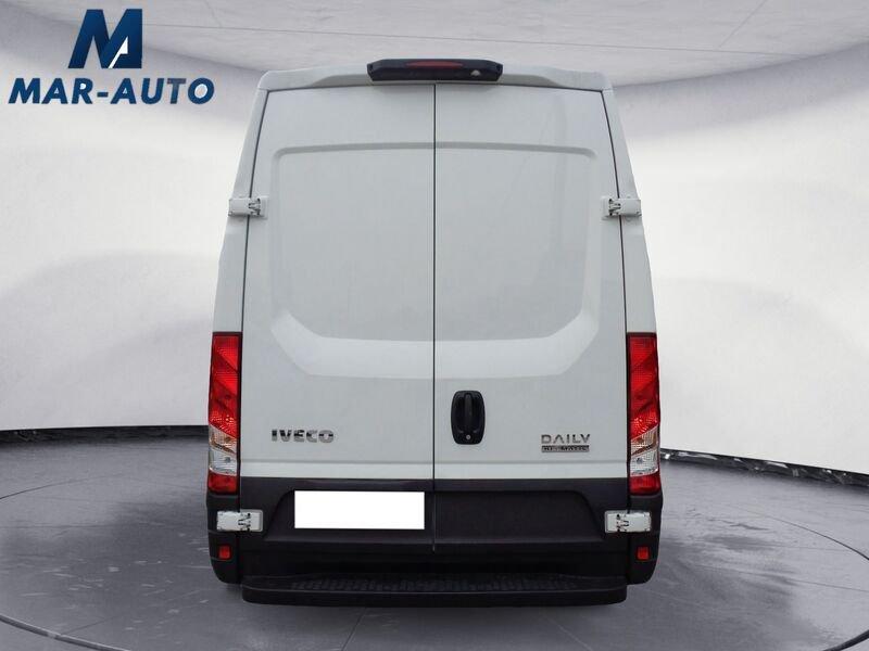 Iveco Daily 35S16A8V 2.3 HPT PLM-TM Furgone Hi-Matic + IVA