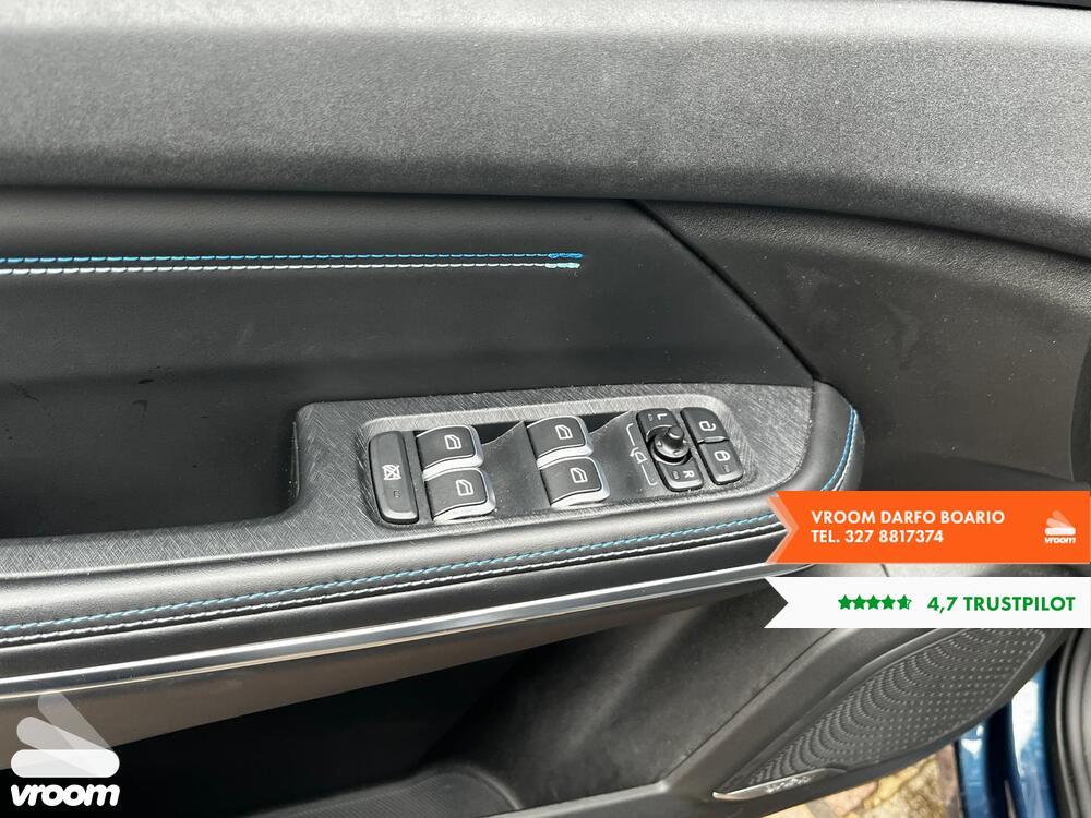 LYNK&CO 01 01 PHEV