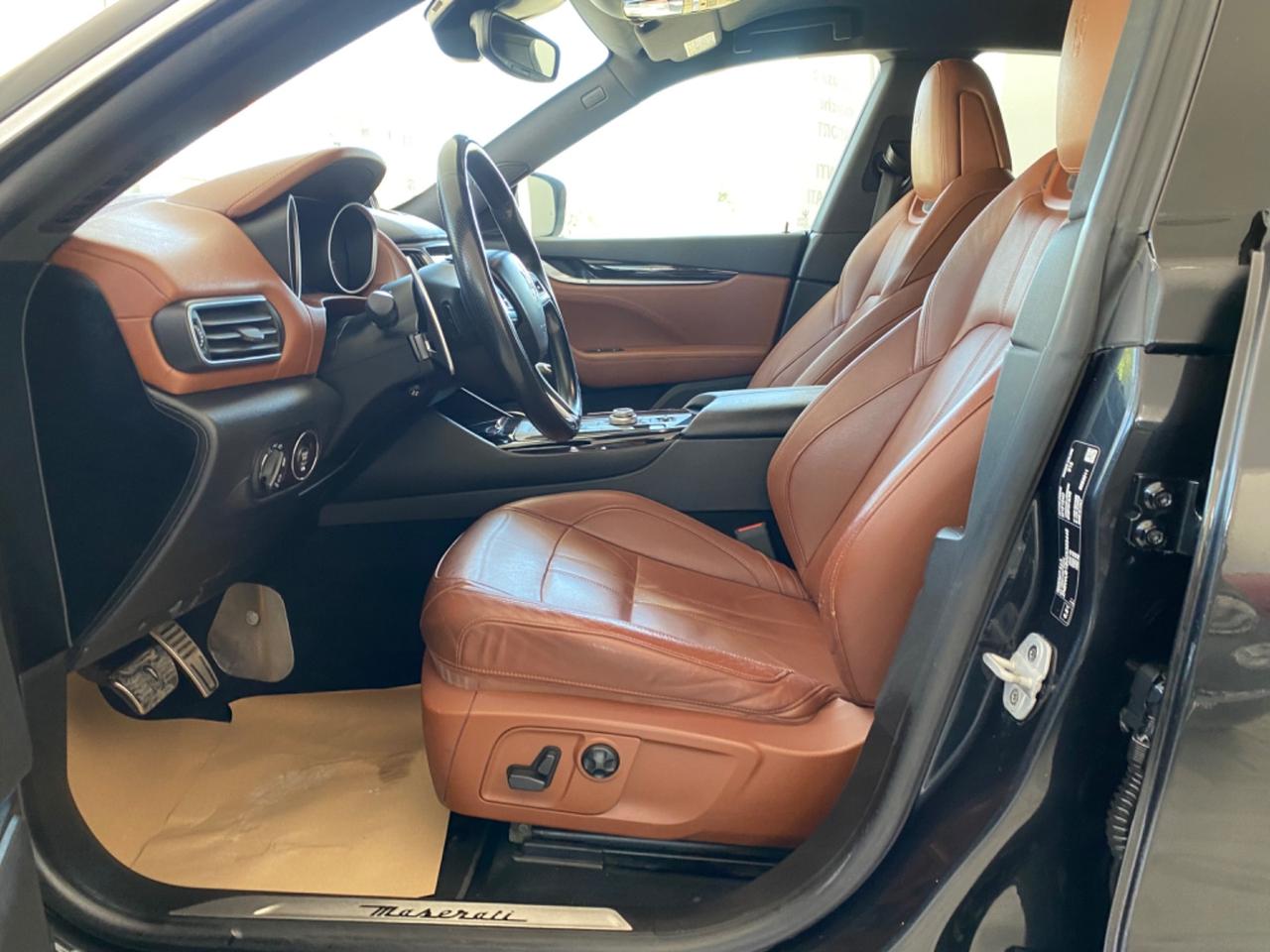 Maserati Levante 3.0D V6 250cv GRANSPORT R20/HARMAN2019