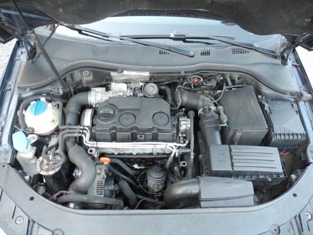VOLKSWAGEN Passat Variant 2.0 TDI DPF DSG Highline -Ok NEOPAT.- UniPROPRIET.