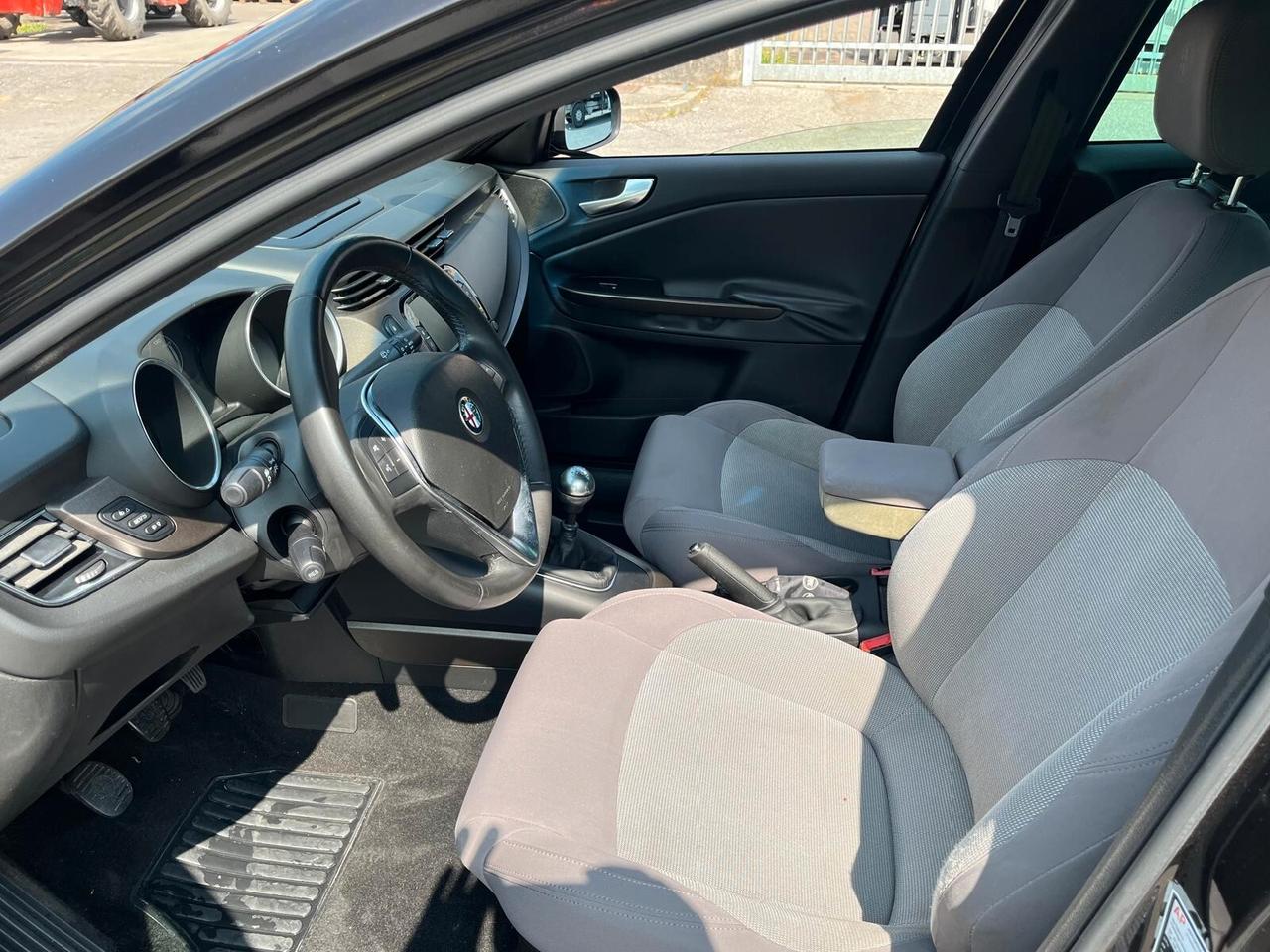 Alfa Romeo Giulietta 1.4 Turbo 120 CV GPL Distinctive