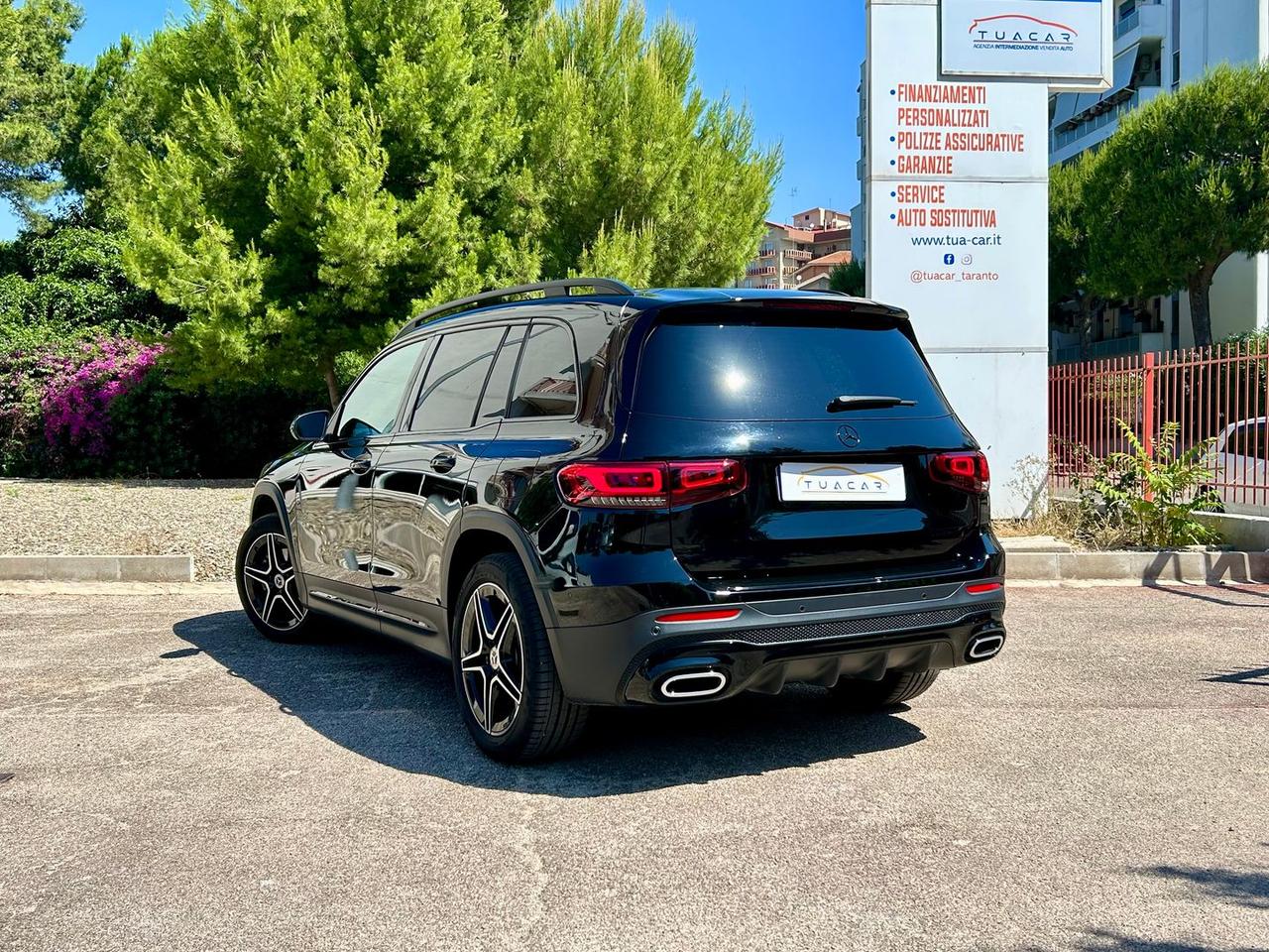 Mercedes-Benz GLB 180 D AMG Premium #11399