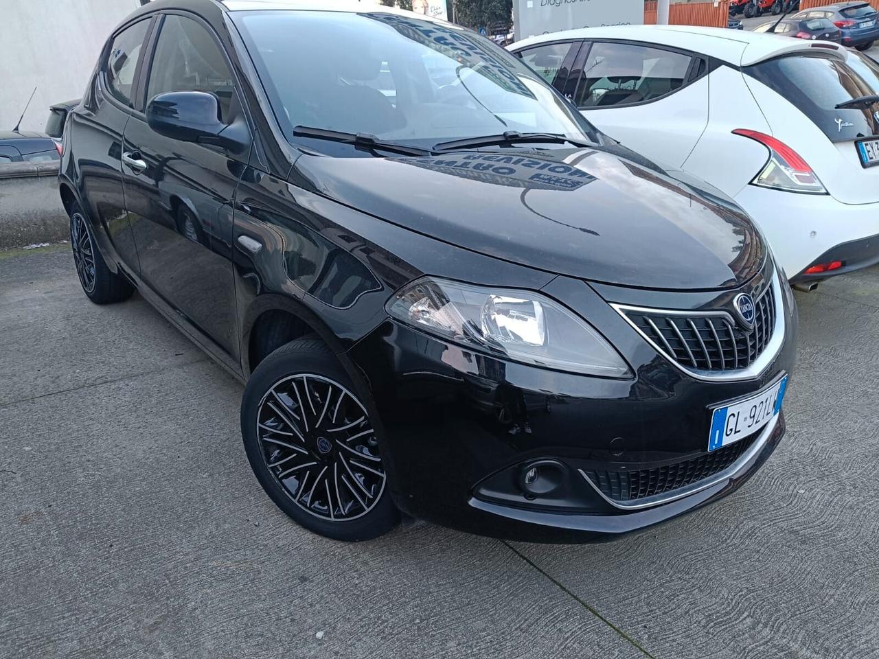 Lancia Ypsilon 1.0 FireFly 5 porte S&S Hybryd Gold -Apple CarPlay/Android Auto-