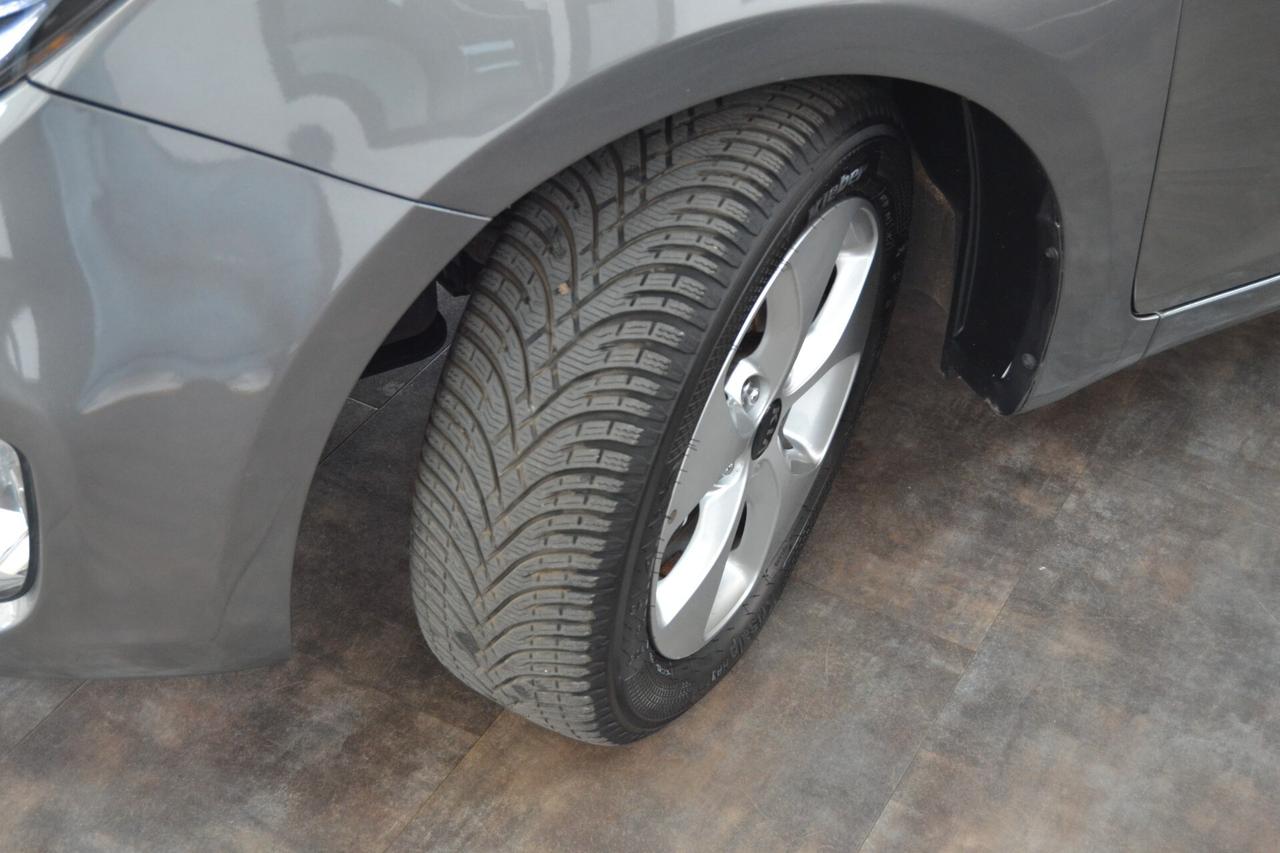 Kia Carens 1.7 CRDi 115 CV Class UniPro/KmDoc/Cruise