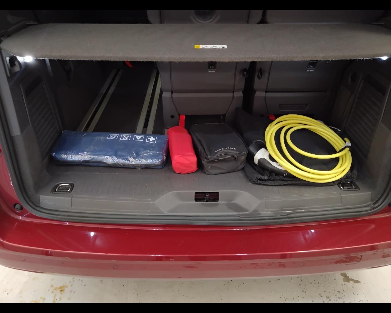 VOLKSWAGEN Multivan T7 - Multivan 1.4 tsi eh Style dsg 7p.ti