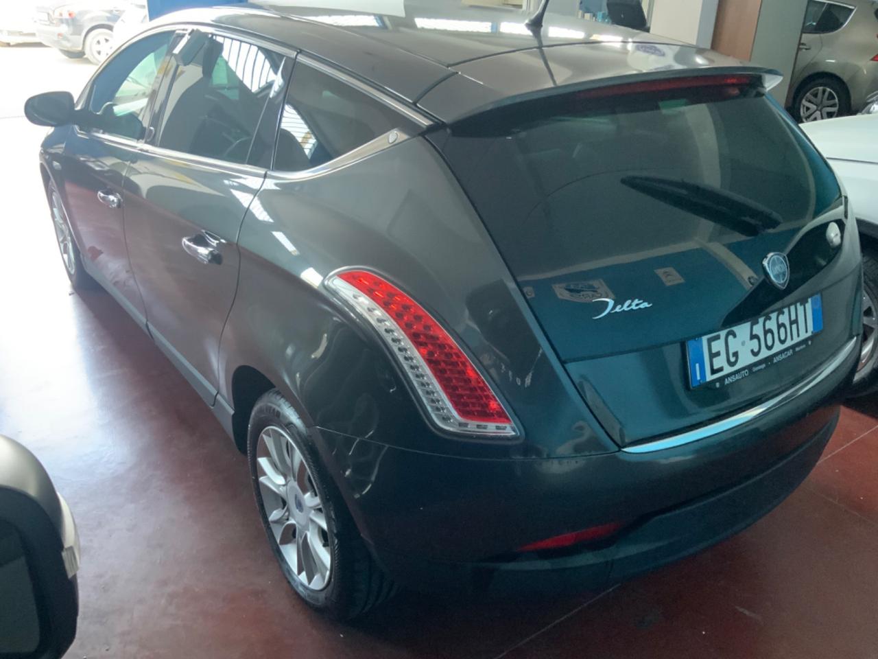 Lancia Delta 1.4 T-Jet 120 CV Argento