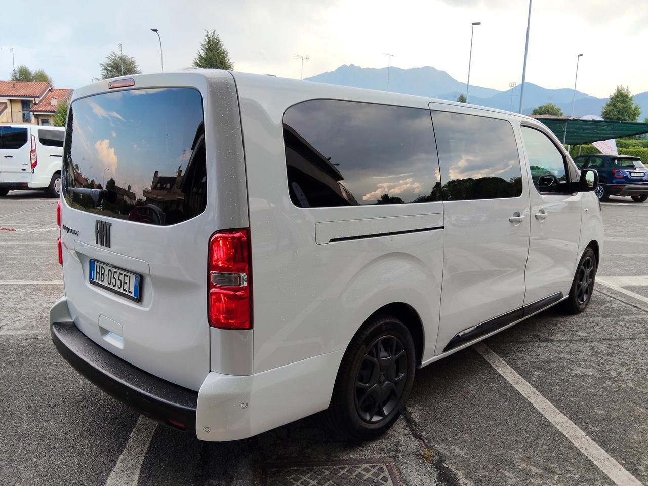 Fiat Ulysse Combi 9 posti 2.0 HDi L3H1 SOLO 4.000km!