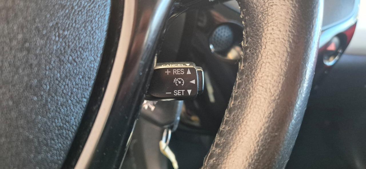 PEUGEOT 108 1.0 70CV STYLE Adatta per neop. 10/2017