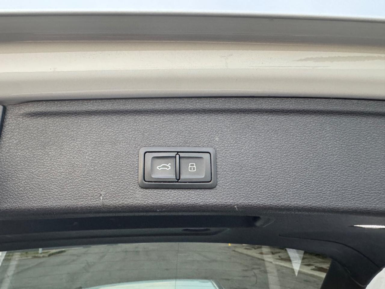 Audi A4 Avant 35 TDI/163 CV S tronic line edition