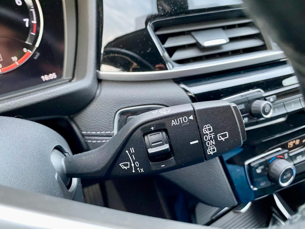 BMW X2 sdrive18i Advantage 140cv auto