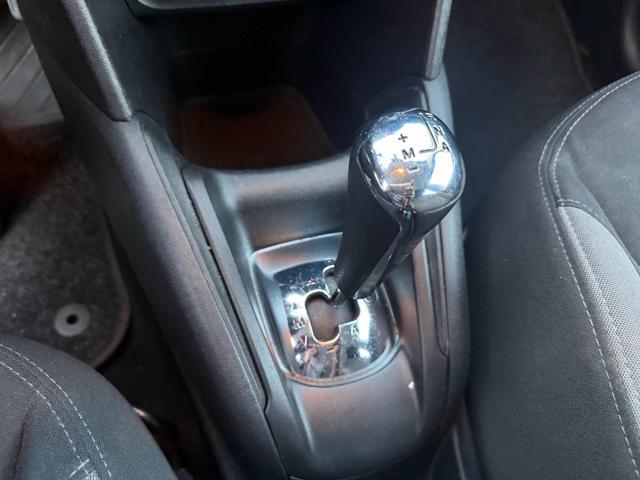 PEUGEOT 208 129,277km 1.4 8V e-HDi 68CV S&S robot. 5p. Active