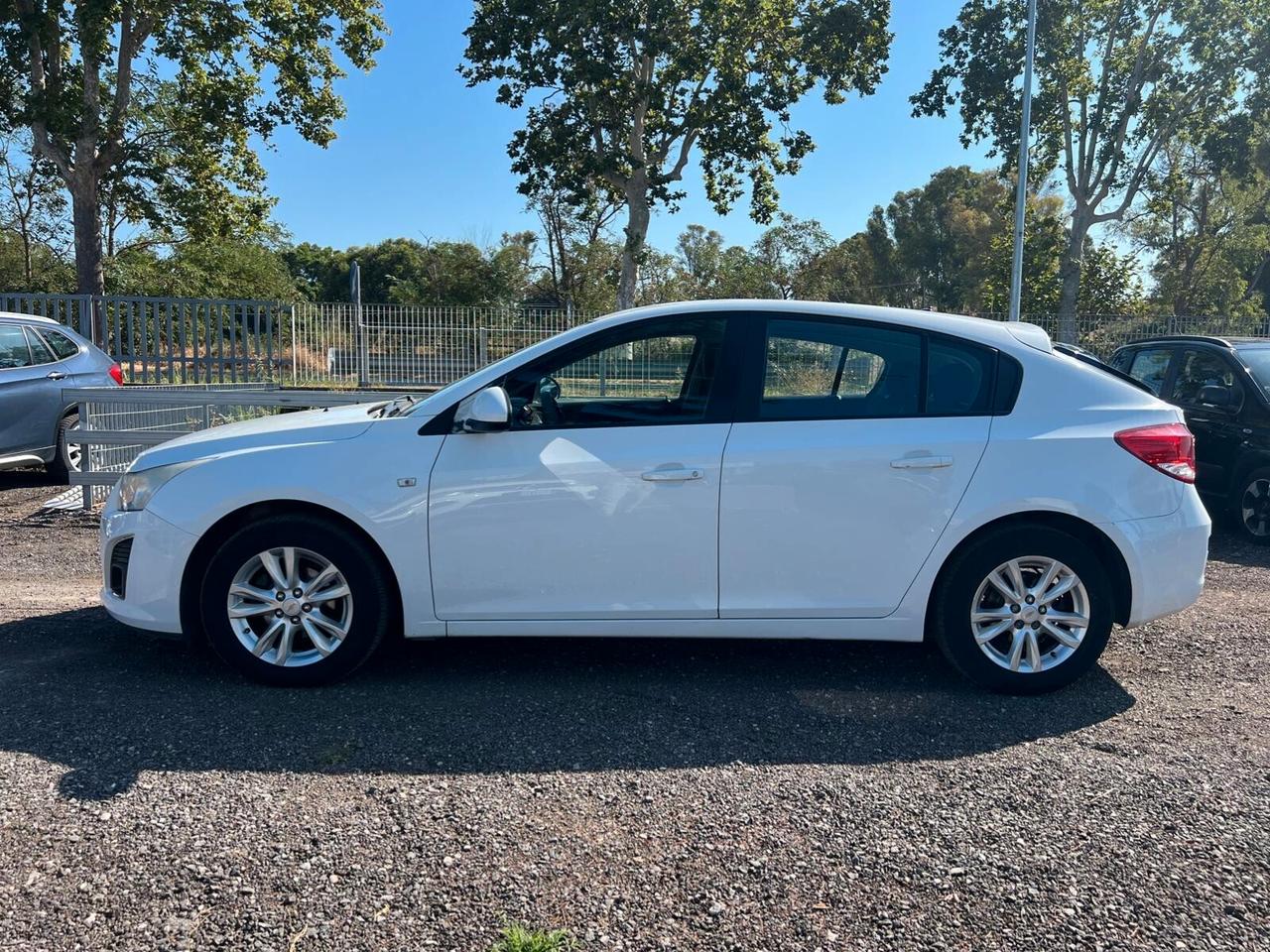 Chevrolet Cruze 1.8 5p LT GPL