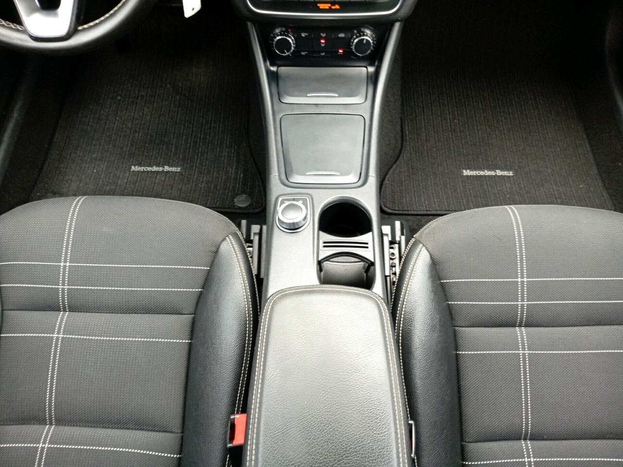 Mercedes-benz CLA 200 d S.W. Automatic SPORT RETROCAMERA