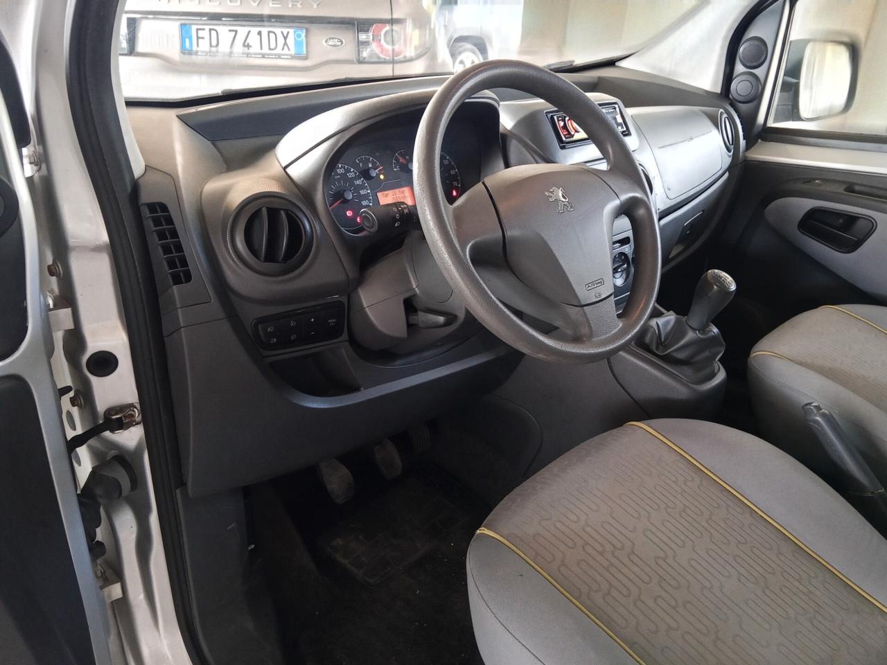 Peugeot Bipper Tepee 1.4 75CV Outdoor