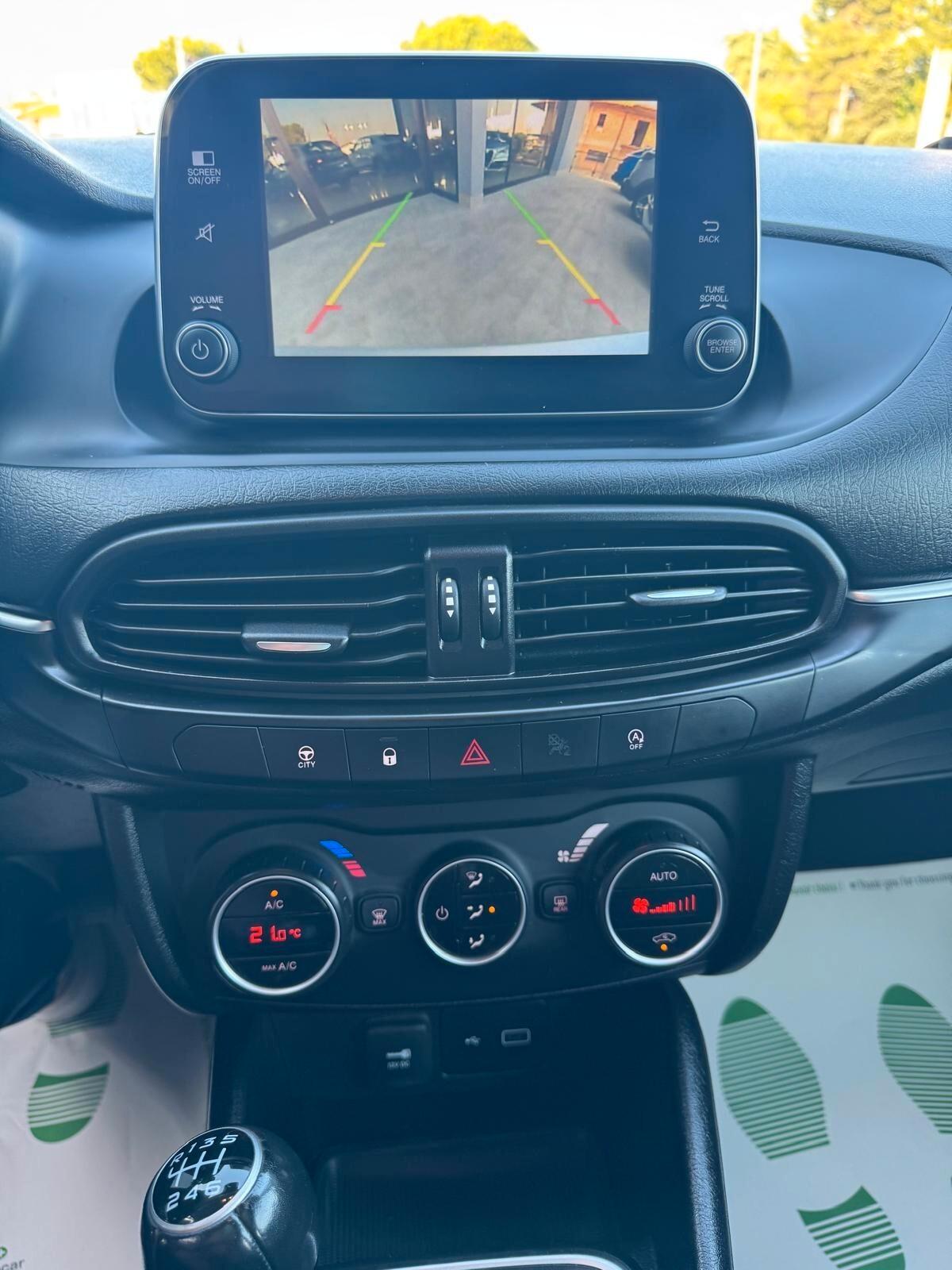 Fiat Tipo 1.6 Mjt S&S SW Lounge