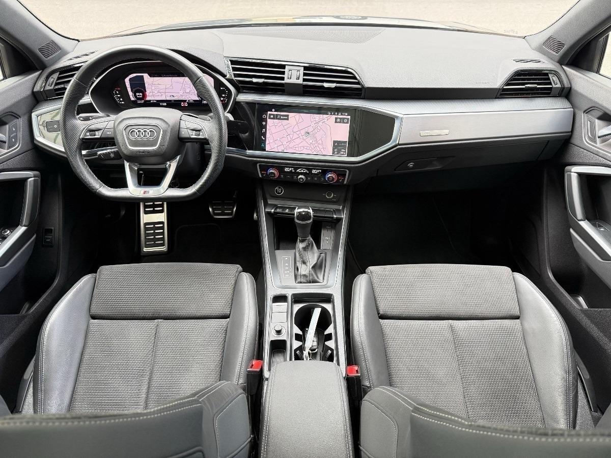 Audi Q3 Sportback Identity Black 35 TDI S-line 150 CV