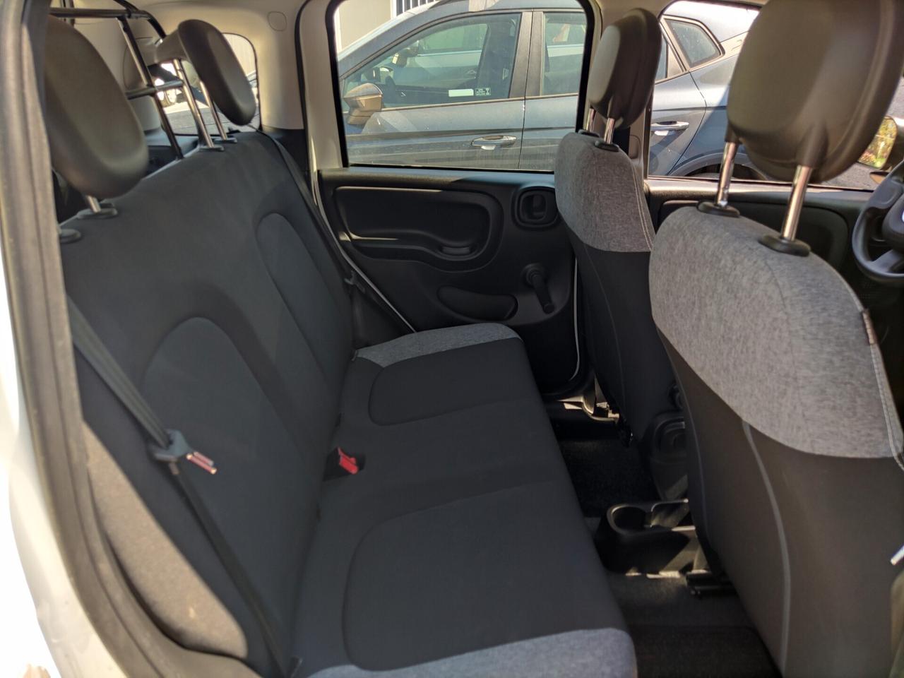 Fiat Panda 1.0 GSE S&S Hybrid Street Van 4 posti