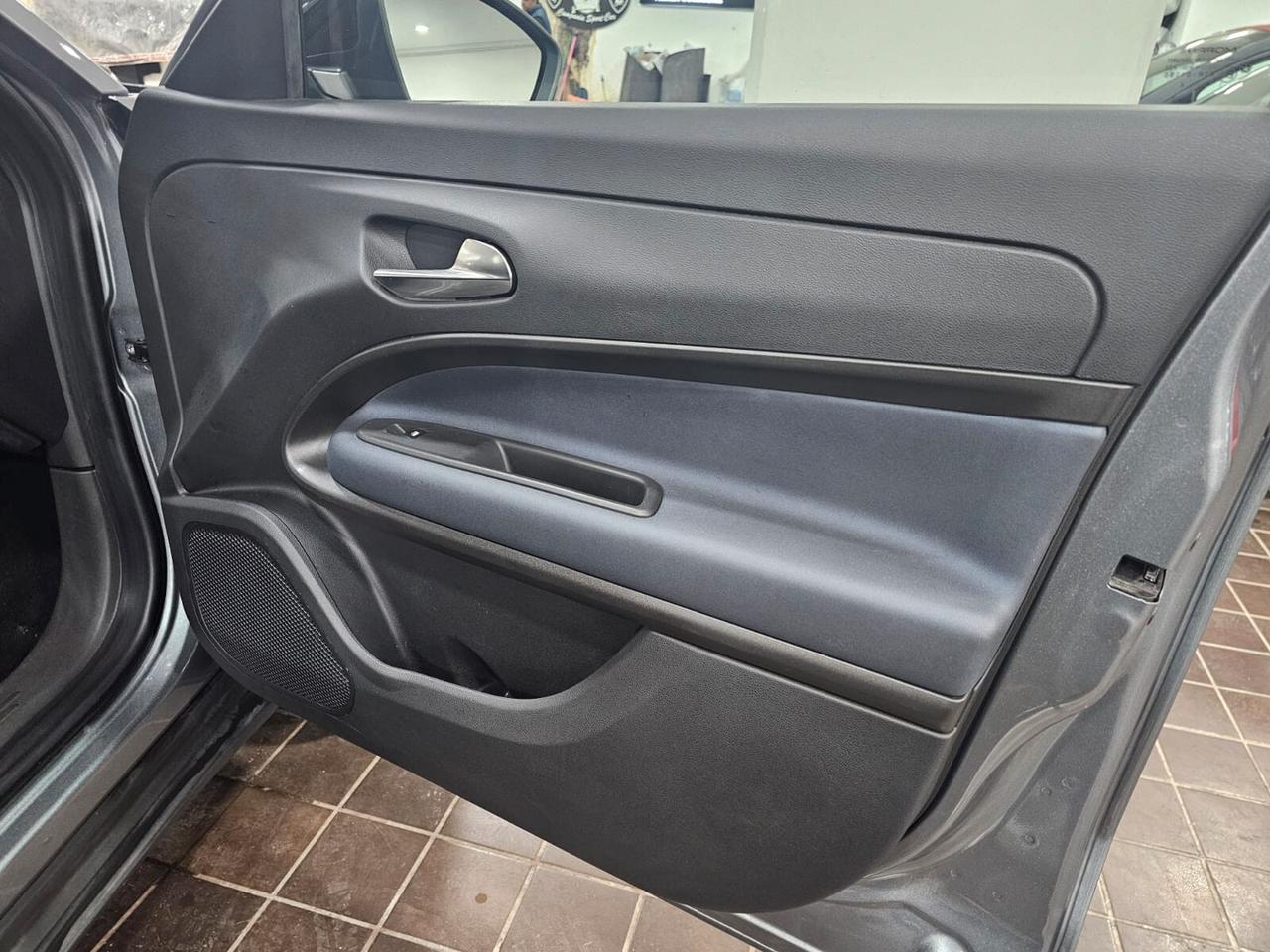 Alfa Romeo Junior 1.2 145 CV Hybrid eDCT6